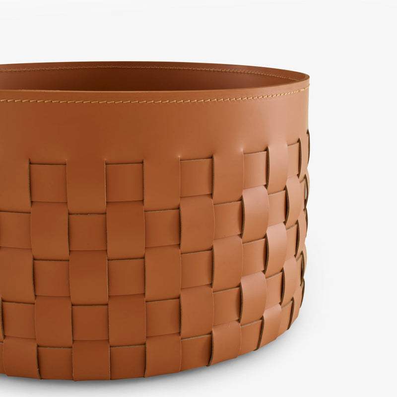 Cestino Basket Synderme Leather by Ligne Roset - Additional Image - 5