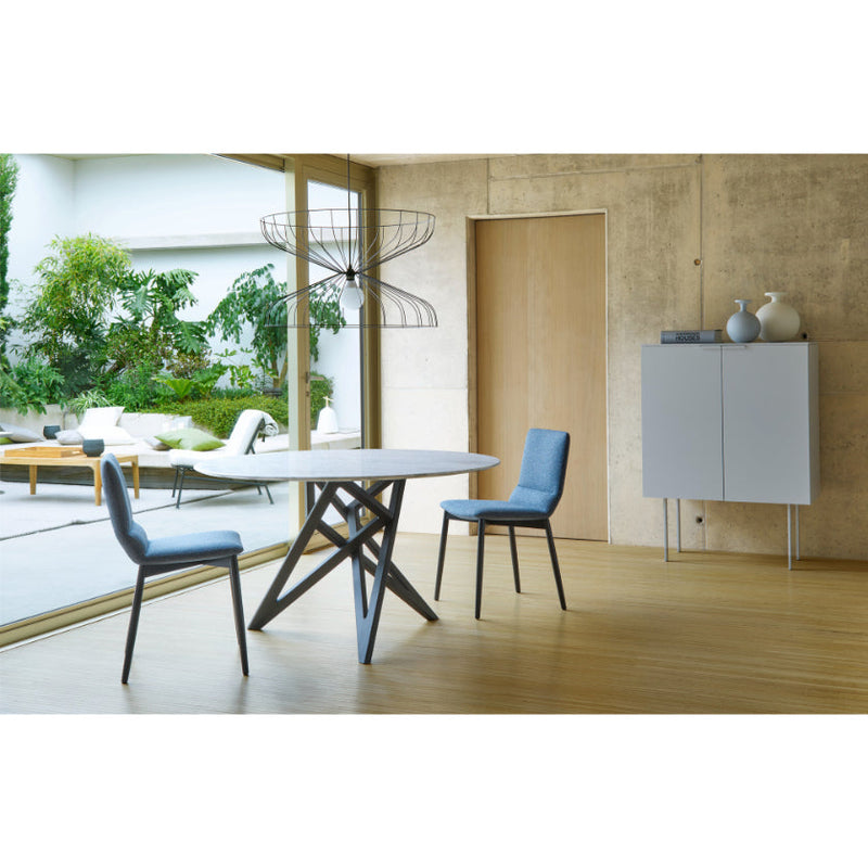 Ennea Round Dining Table by Ligne Roset - Additional Image - 9