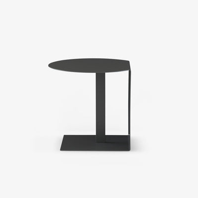 Oda Pedestal Table by Ligne Roset