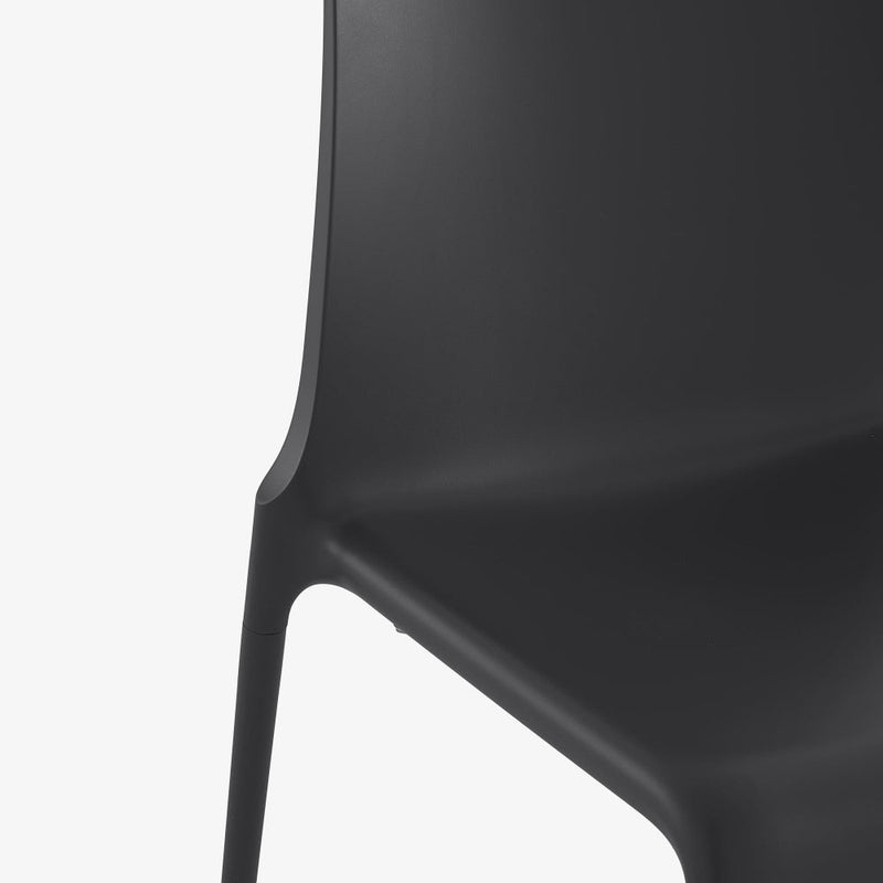 Petra Chair Indoor / Outdoor by Ligne Roset - Additional Image - 20