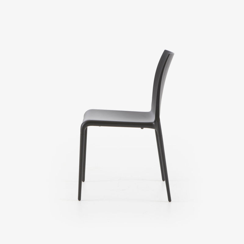 Petra Chair Indoor / Outdoor by Ligne Roset - Additional Image - 9