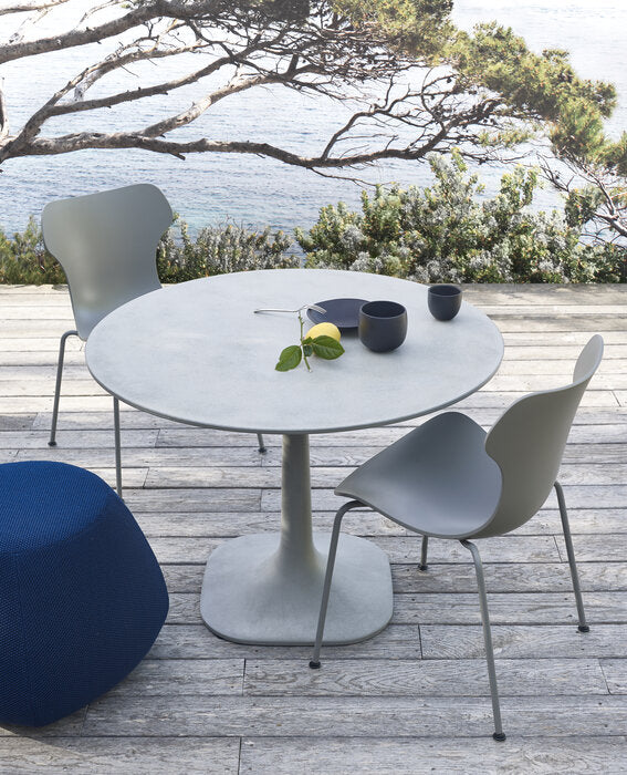 Pushpam Outdoor Dining Table by B&B Italia Outdoor