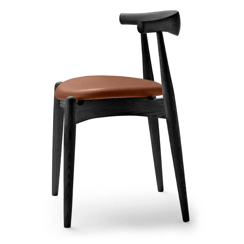 CH20 Elbow Chair by Carl Hansen & Son - Additional Image - 14