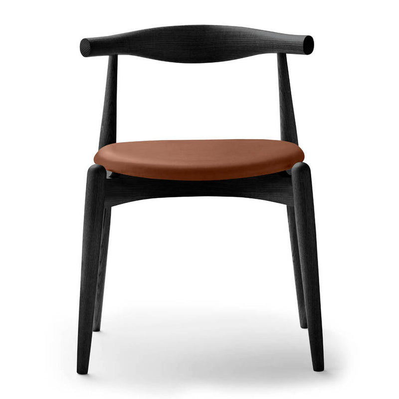 CH20 Elbow Chair by Carl Hansen & Son - Additional Image - 8