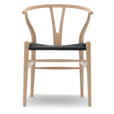 CH24 Wishbone Chair by Carl Hansen & Son - Additional Image - 6