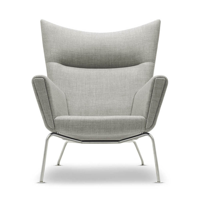 CH445 Wing Chair by Carl Hansen & Son - Additional Image - 6