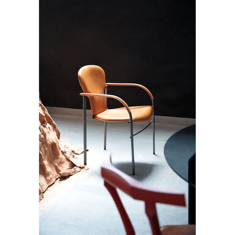 Varius New Chair by Barcelona Design - Additional Image - 7