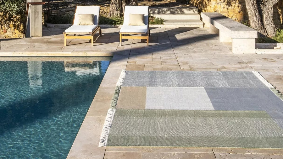 Online Shop: Outdoor Rugs