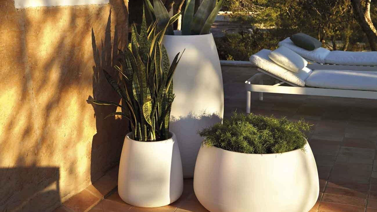 Planters and Outdoor Pots