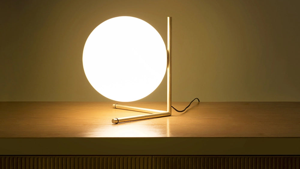 Online Shop:  Table Lamps