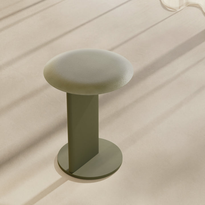 Insula Side table by Kettal