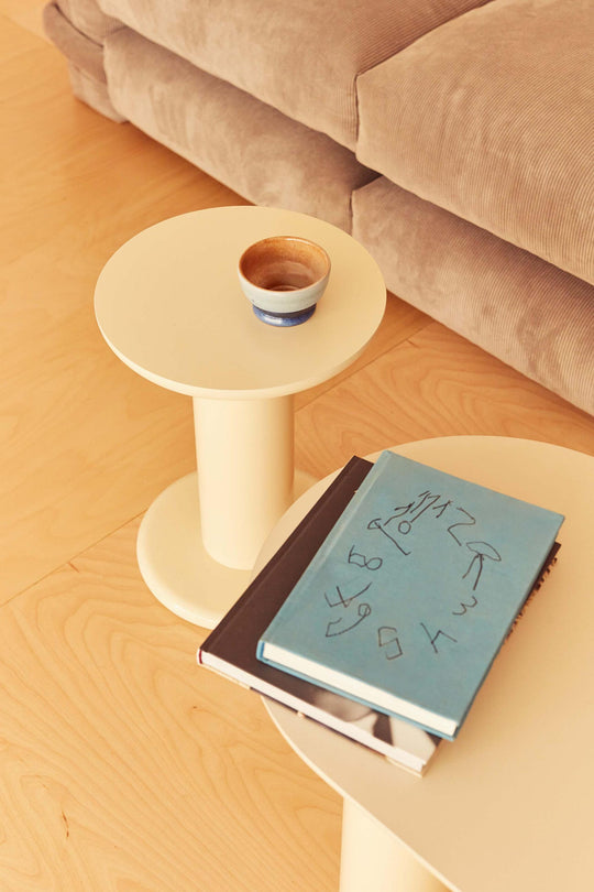 Eclipso Side Table by Barcelona Design
