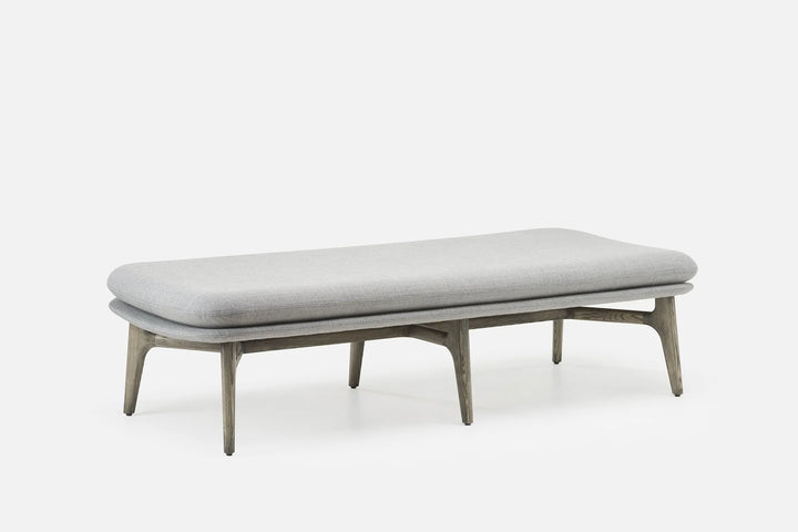 Solo Daybed by De La Espada