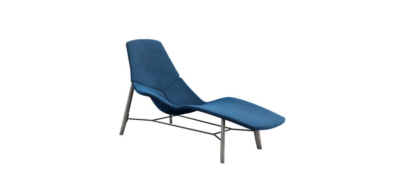 Atoll Lounge Chair by Tacchini