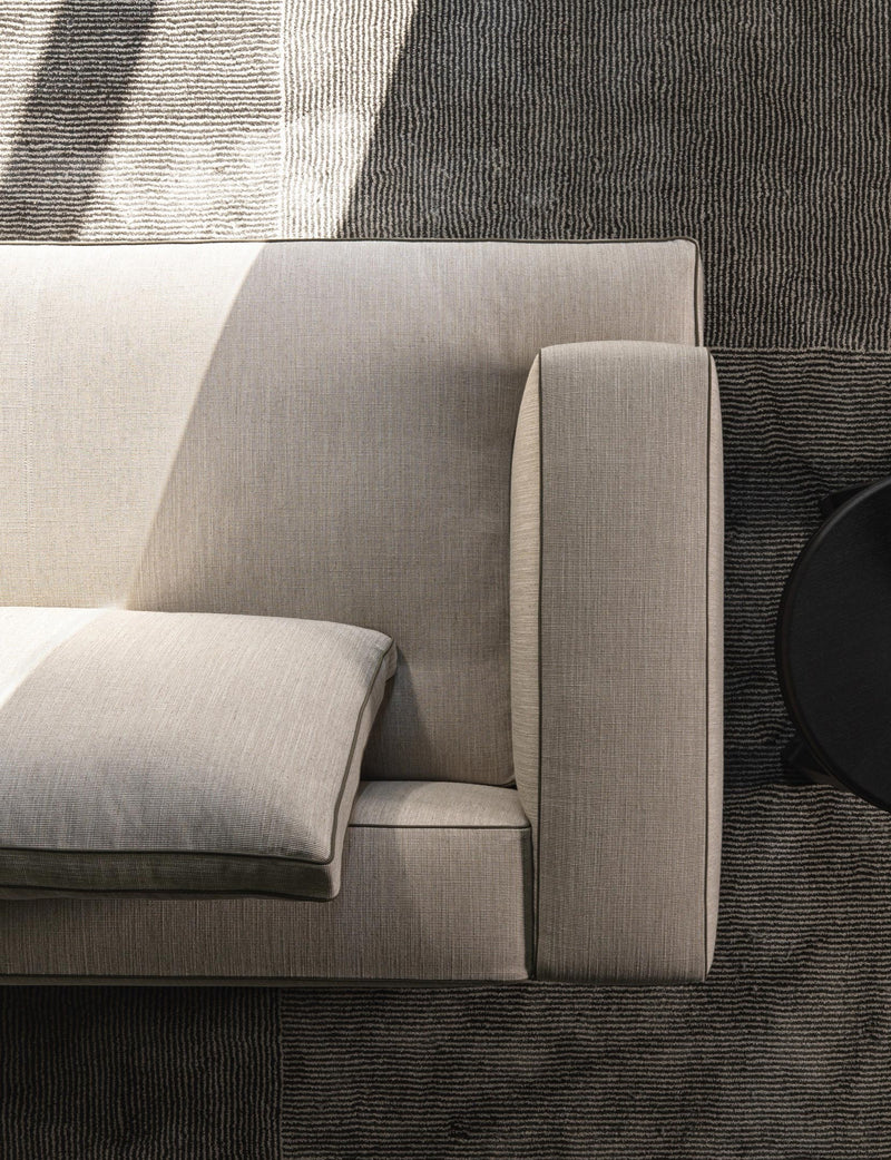 Augusto Sofa by Molteni & C