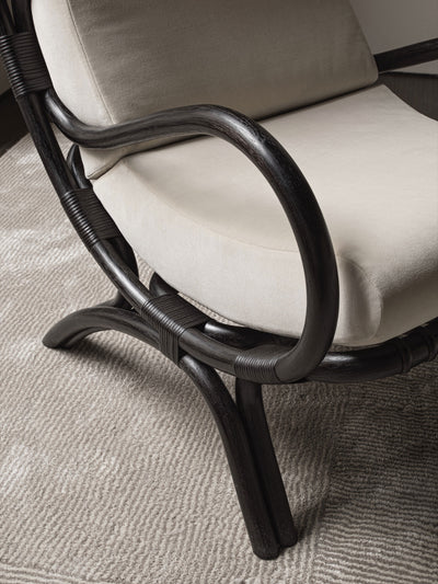 Continuum D.163.7 Armchair by Molteni & C