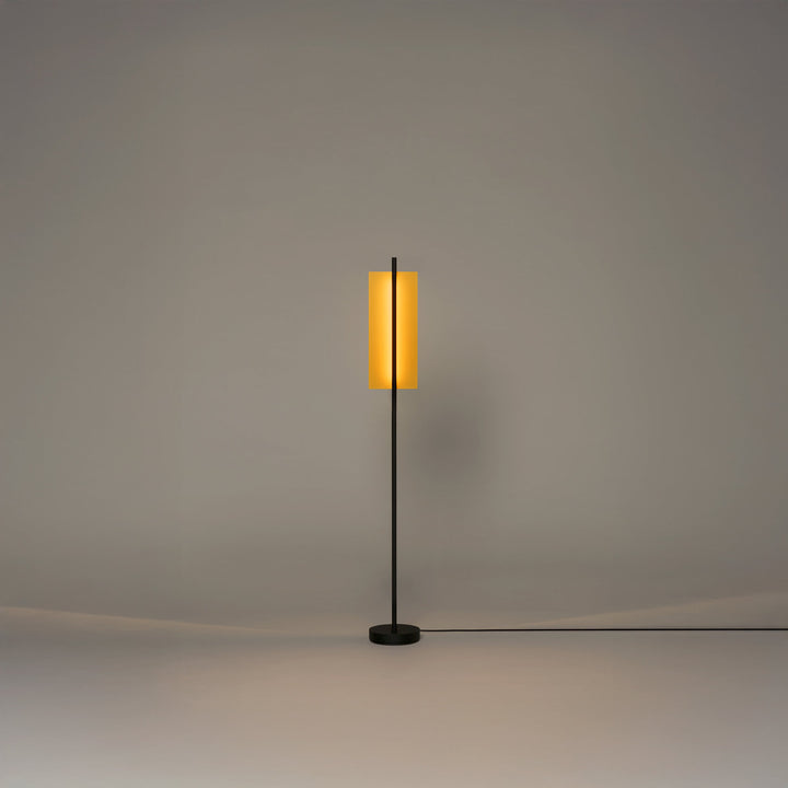 Lámina Dorada 45 Floor Lamp by Santa & Cole
