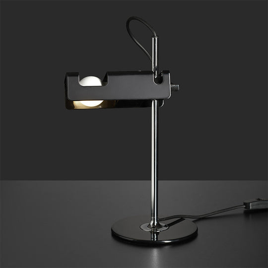 Mini Spider Table Lamp by Oluce