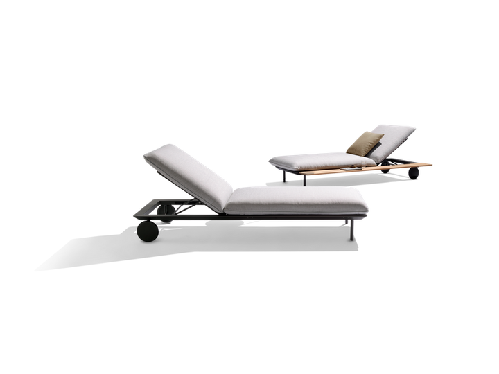 Senja Lounger Daybed by Tribu