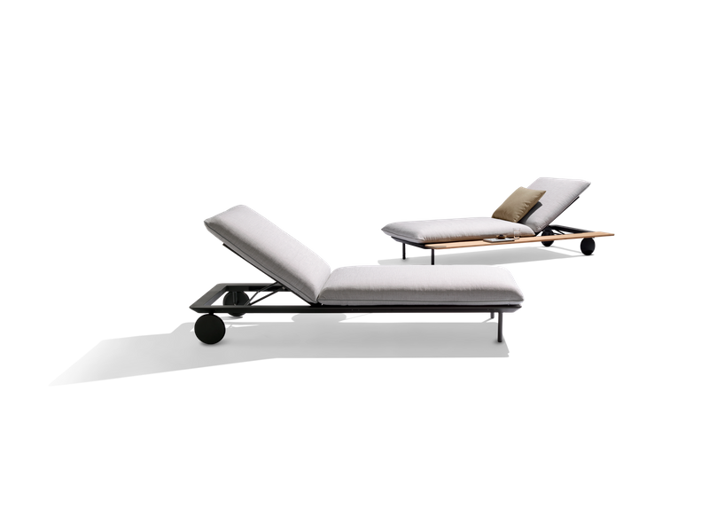 Senja Lounger Daybed by Tribu