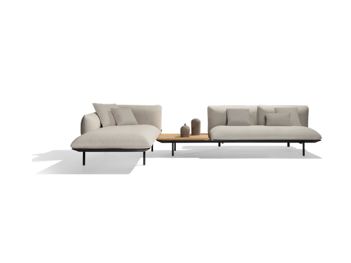 Senja Sofa by Tribu