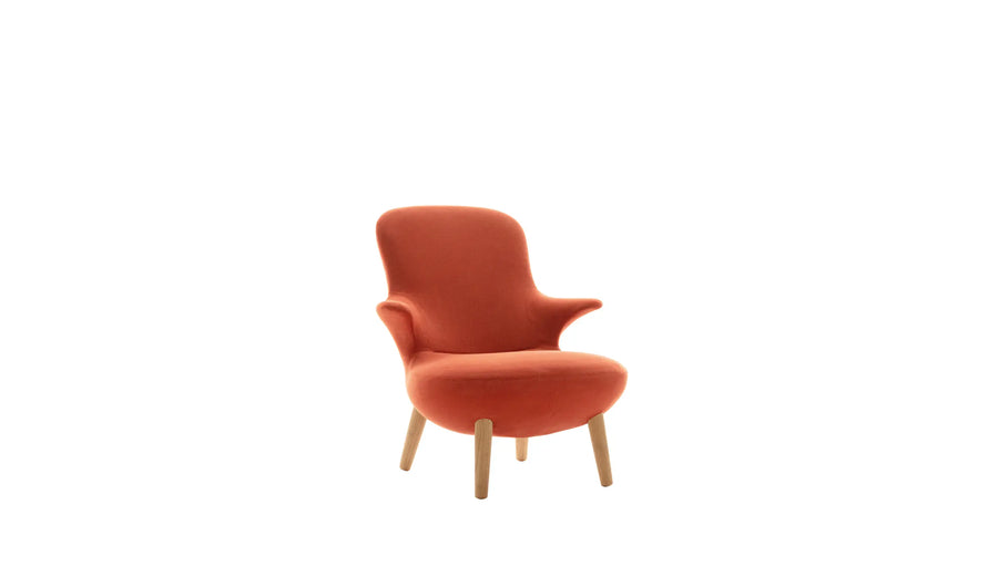 Almora Lounge Chair | B&B Italia | Urbanspace Interiors