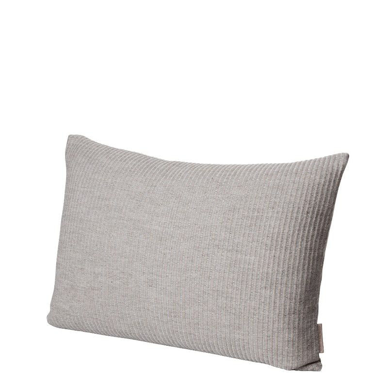 Aiayu Cushion by Fritz Hansen