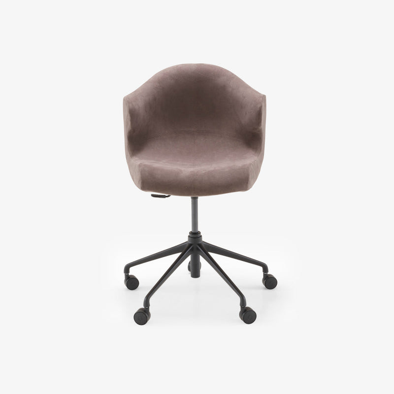 Alster Alster Carver Chair by Ligne Roset - Additional Image - 3