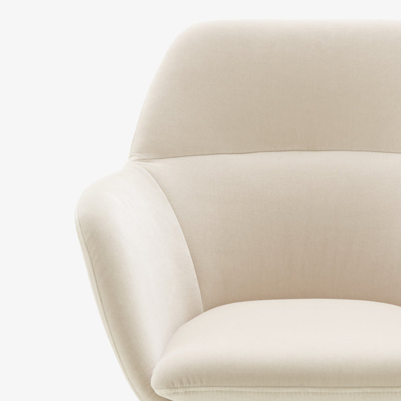 Amedee Carver Chair by Ligne Roset - Additional Image - 8