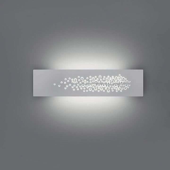 Islet Wall Lamp by Artemide