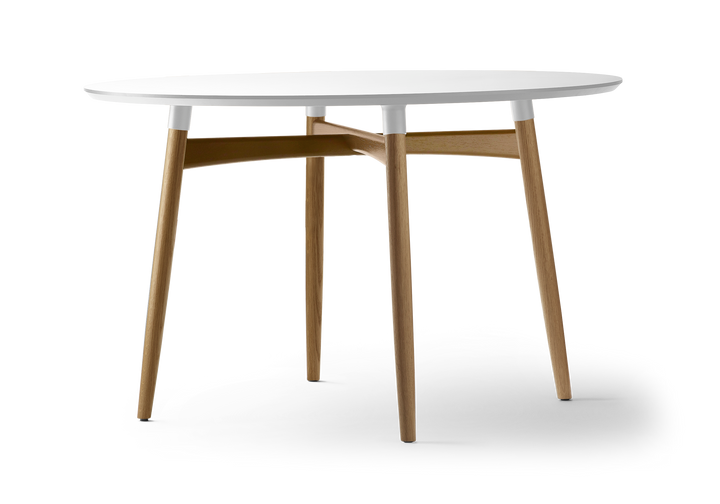 BA103 Preludia Dining Table by Carl Hansen & Son