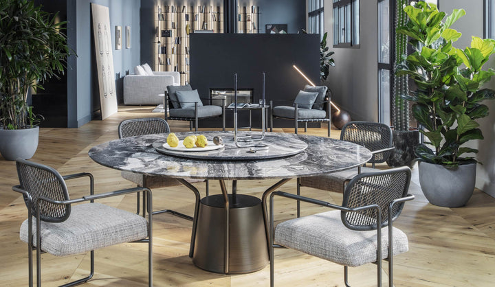 Natevo Balloon Round Table by Flou