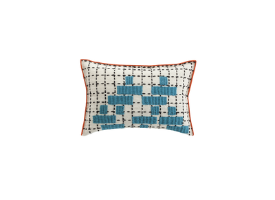 Bandas Cushion by GAN