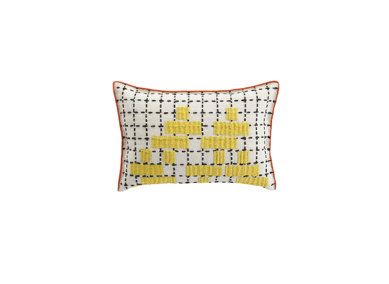 Bandas Cushion by GAN