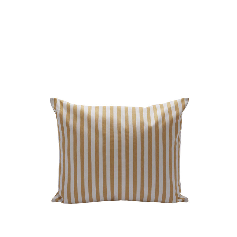 Barriere Pillow barpi60x50 by Fritz Hansen - Additional Image - 4