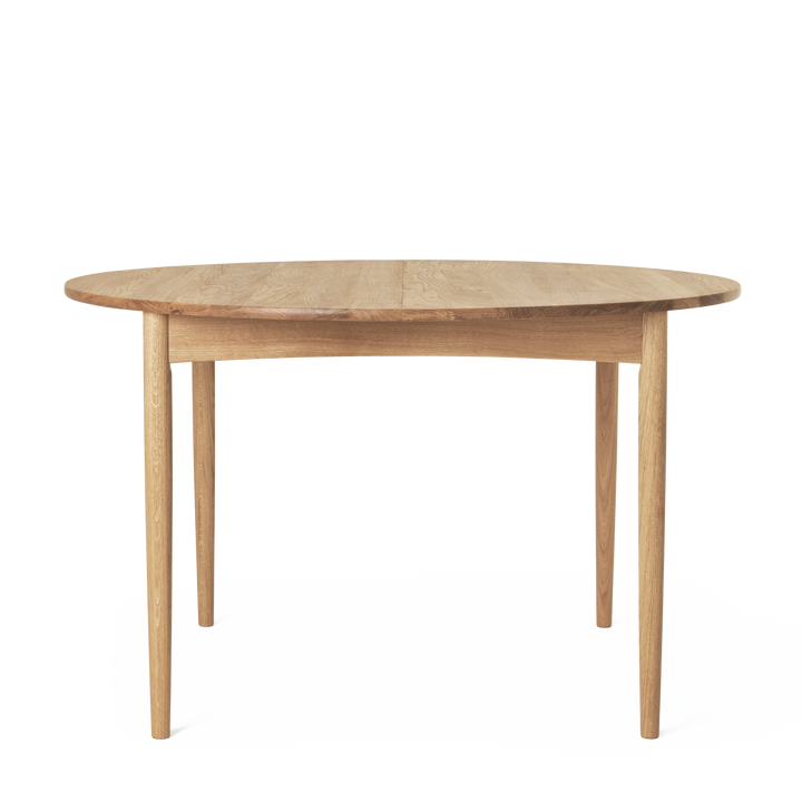 BM0121 Dining Table by Carl Hansen & Son