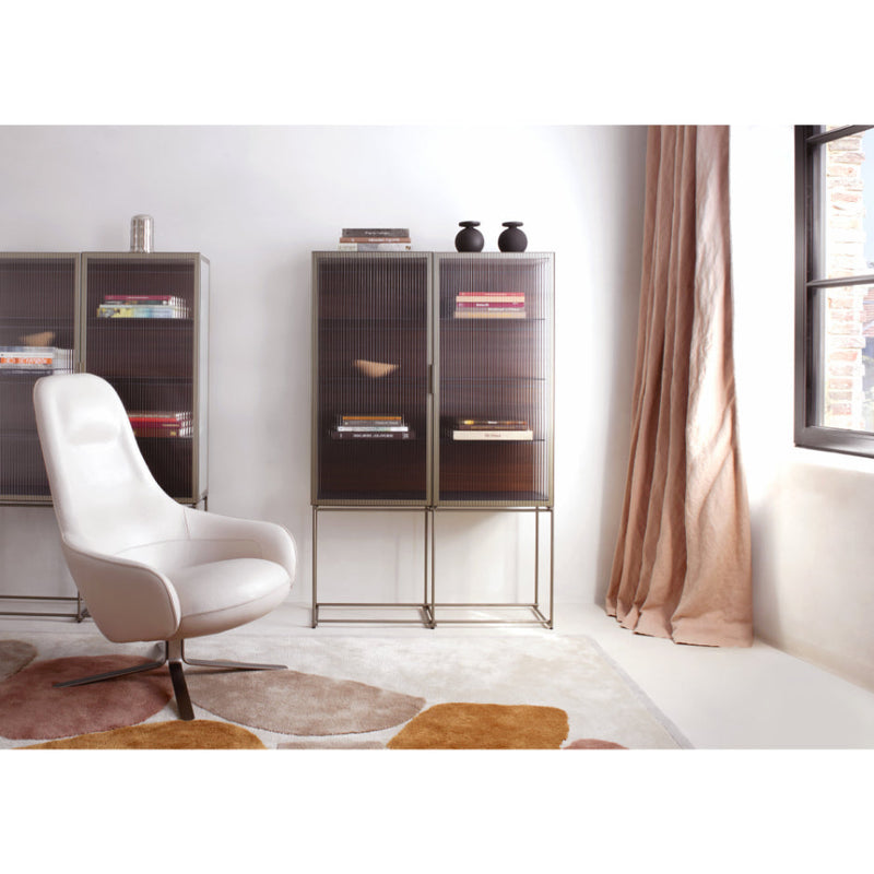 Canaletto Display Cabinet 2-Door Chest Clear Glass Front K 7 by Ligne Roset - Additional Image - 4
