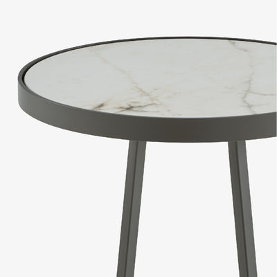 Circles Pedestal Table by Ligne Roset - Additional Image - 2