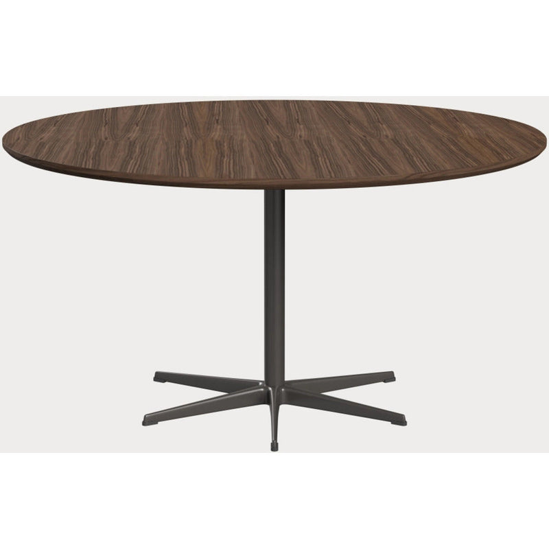 Circular Dining Table a826 by Fritz Hansen - Additional Image - 2