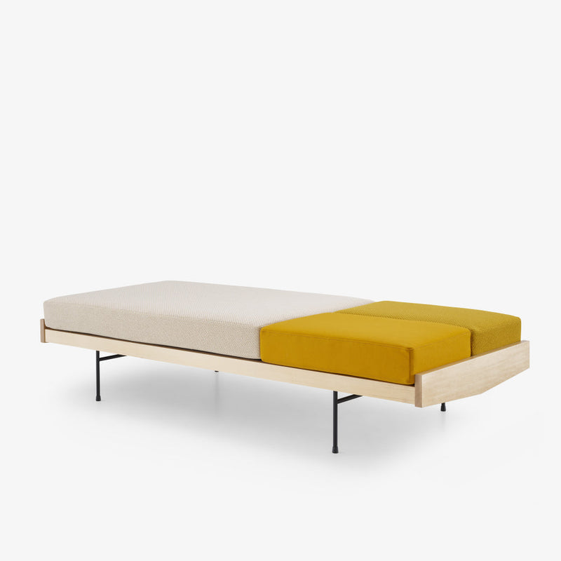 Daybed Bed Sofa Black Lacquered Steel Feet Complete Item by Ligne Roset - Additional Image - 2