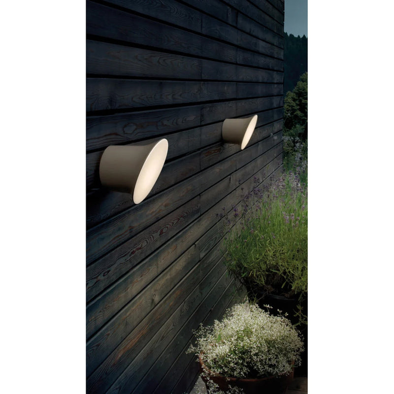 Ecran in&out Wall Lamp by Luceplan 1