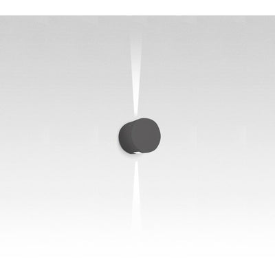 Effetto 16 Round Wall Lamp by Artemide 3