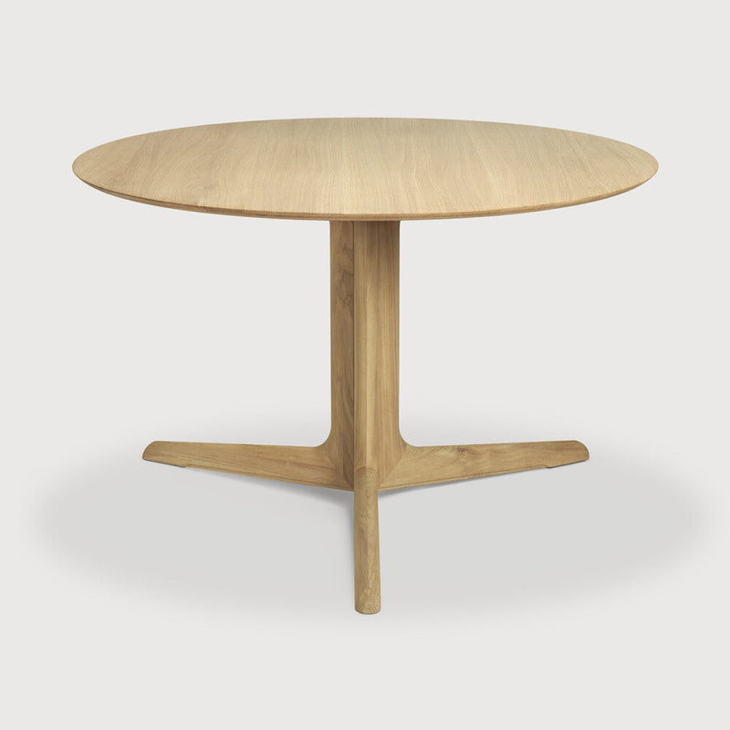 Ethnicraft Corto dining table 