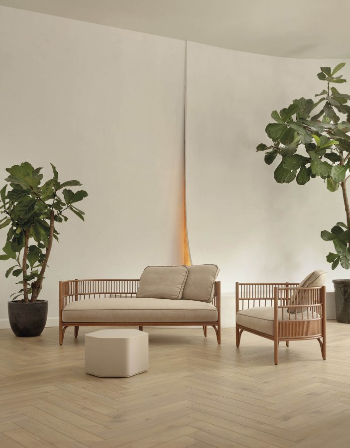 Cadenza Loveseat by Expormim
