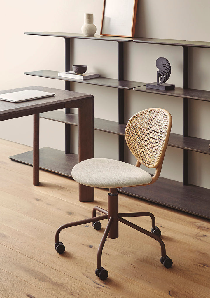 Loop Swivel Dining Chair by Expormim