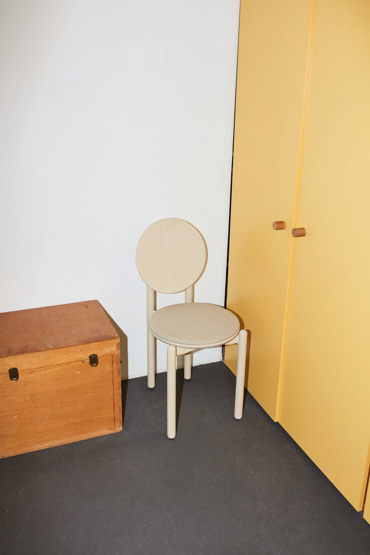 Eclipso Chair by Barcelona Design