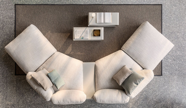 Foglio Outdoor Side Table by Flou