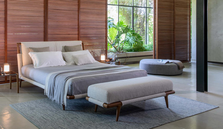 Gaudì End-of-Bed Bench by Flou