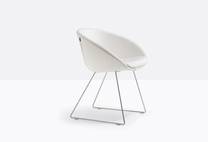 Gliss 1020 Dining Armchair by Pedrali