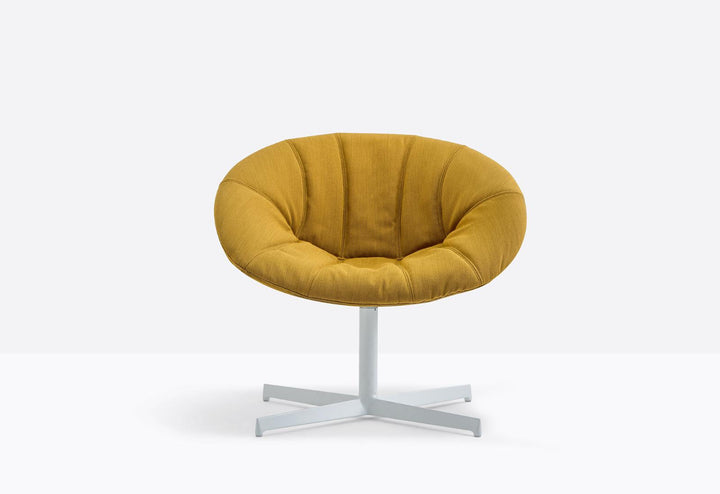 Gliss 360 Lounge Chair by Pedrali